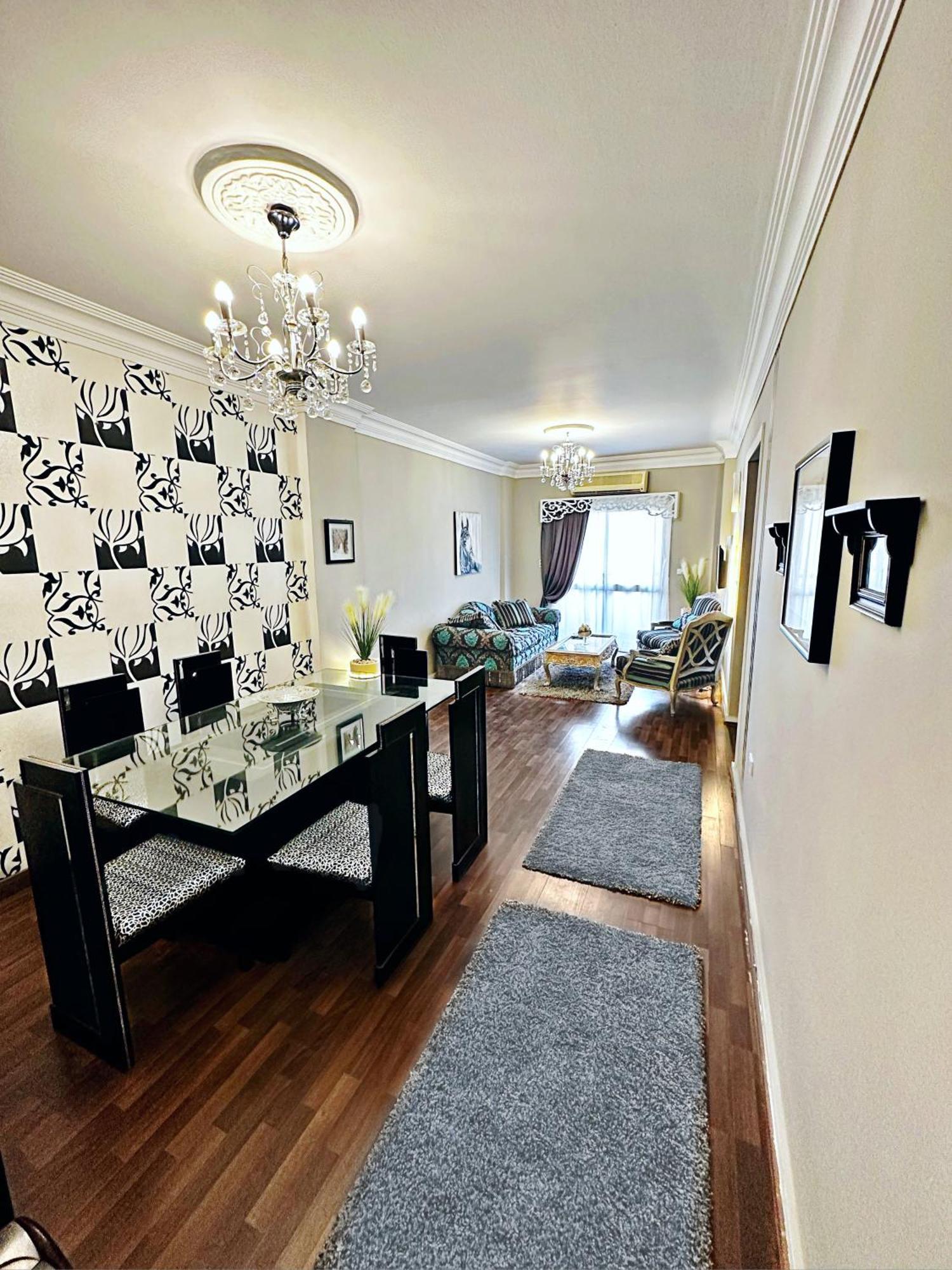 The Arabella House - New Апартаменти